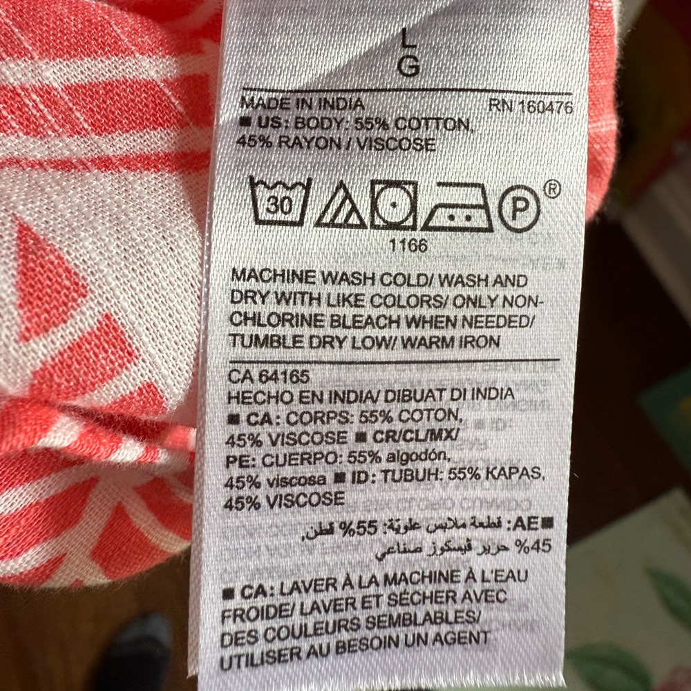 Old Navy Pink Tropical Notched Collar Button Down Shirt - Picture 7 of 7